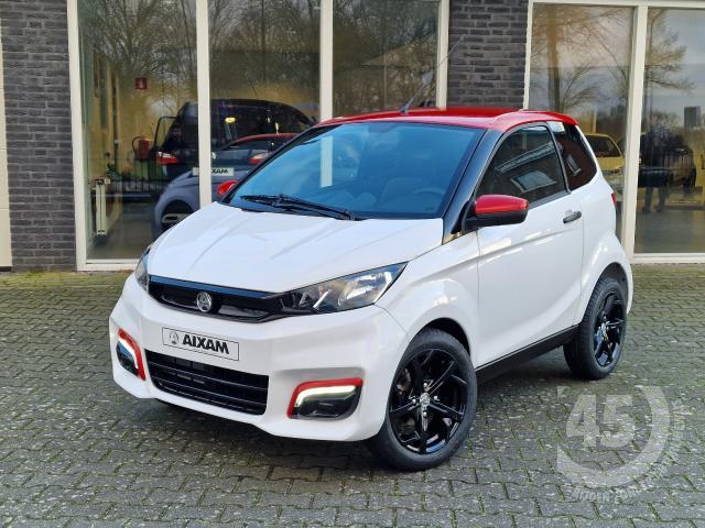 City Sport Red&White Edition 2023 